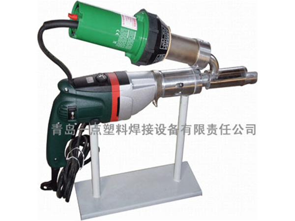 Plastic extrusion welding gun